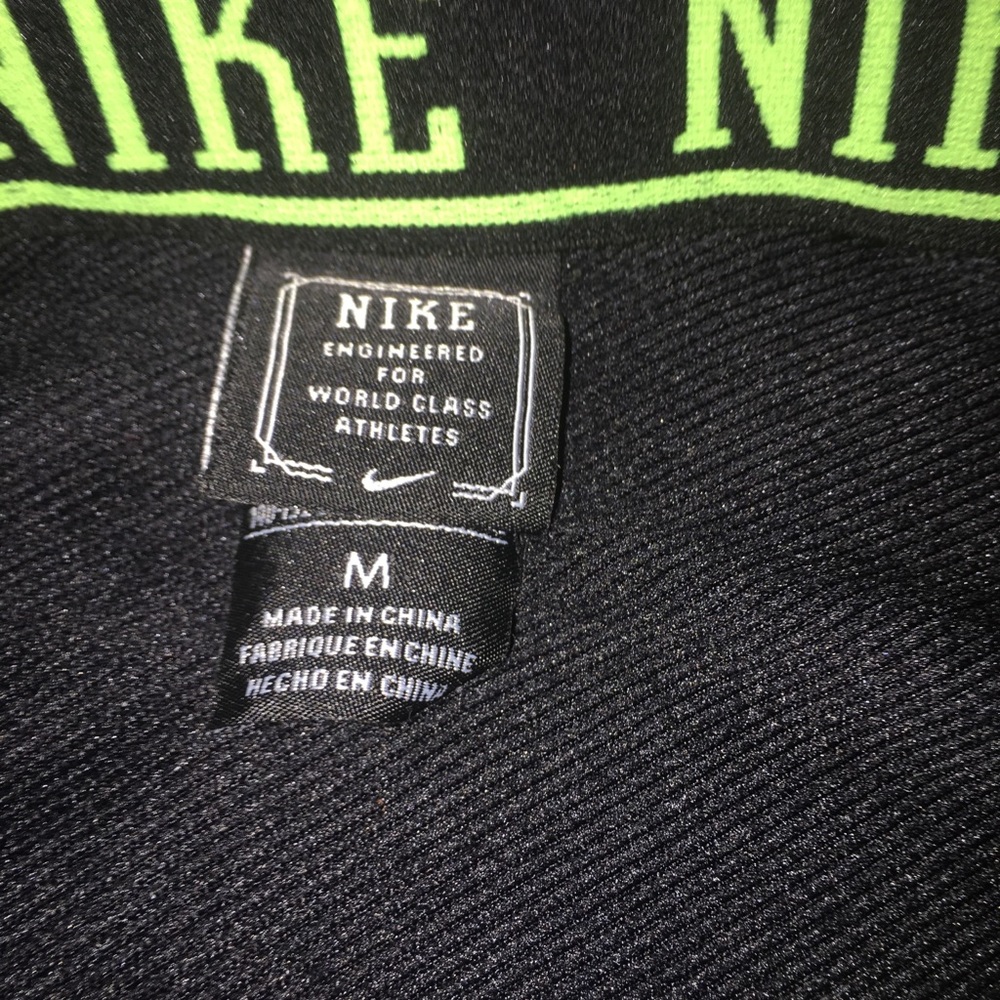 Nike sweater - Picture 2 of 2